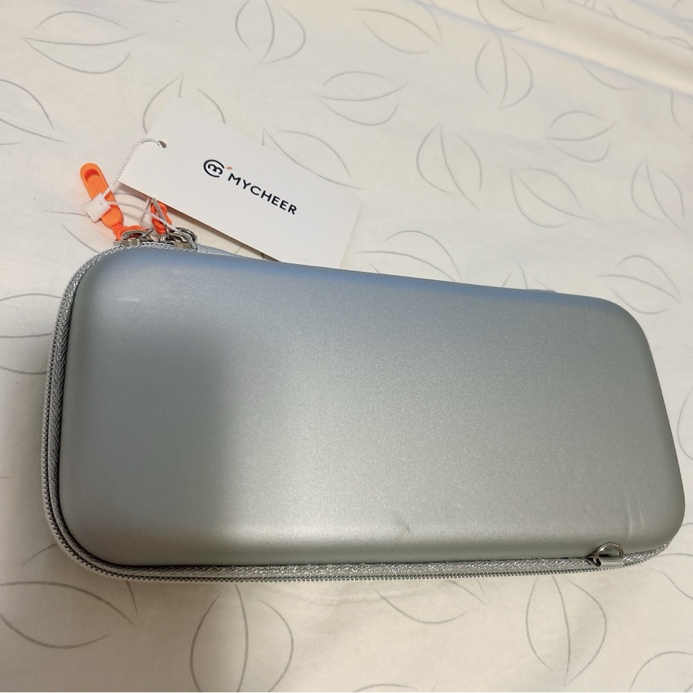 Nintendo Switch Case - Picture 2 of 5